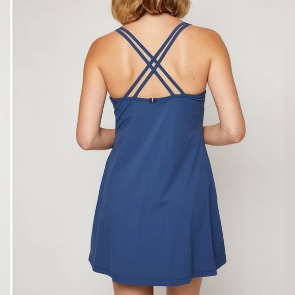 NWT FourLaps Vitality Athleisure Sport Dress Built-in Shorts Midnight Blue Small - Picture 11 of 13